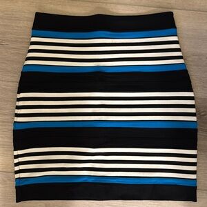 Express body con skirt size 4